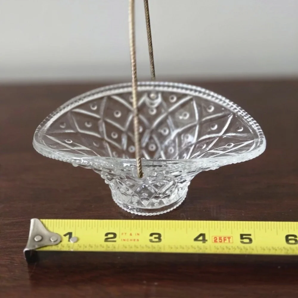 Avon Vintage Crystal Glass Basket Embossed Trinket Votive Home Decor‎